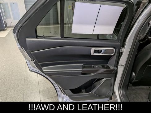 Used 2020 Ford Explorer XLT w/ Equipment Group 202A image 21
