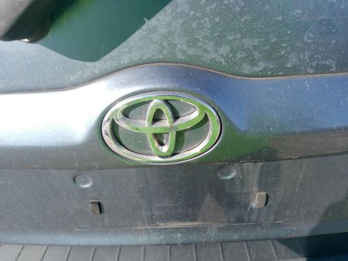 Used 2004 Toyota Highlander 4WD V6 image 21