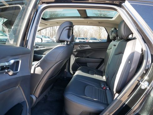 Certified 2025 Kia Sportage SX Prestige image 35