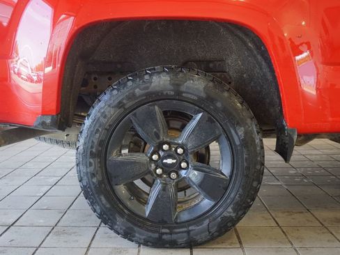 Used 2017 Chevrolet Colorado LT AWD/4WD image 20