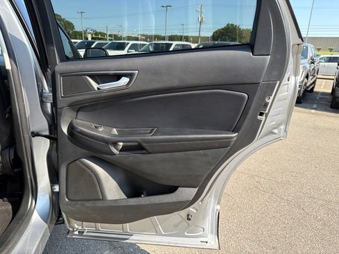 Used 2023 Ford Edge SE w/ Cargo Accessory Package AWD/4WD image 20