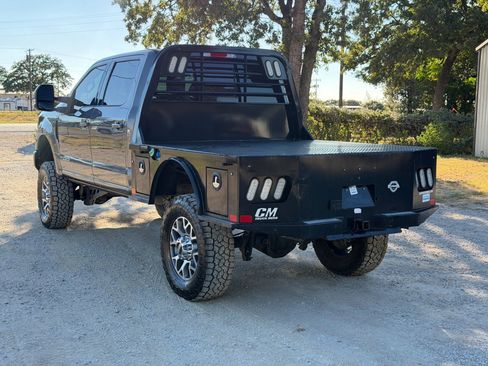 Used 2021 Ford F250 Lariat AWD/4WD image 5