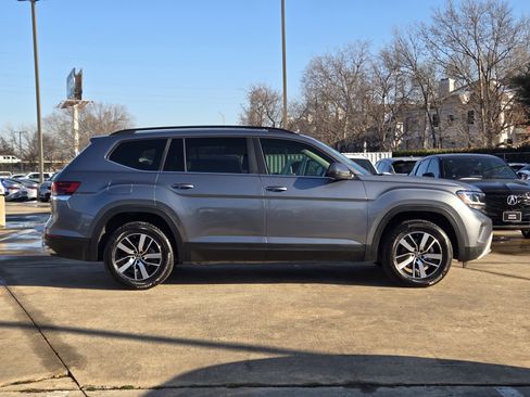 Used 2022 Volkswagen Atlas SE image 5