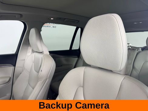 Used 2023 Volvo XC90 B6 Plus w/ Protection Package Premier image 10