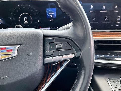 Used 2022 Cadillac Escalade Premium Luxury w/ Performance Package AWD/4WD image 26
