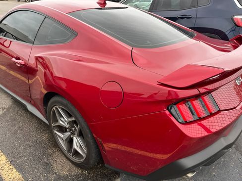 Used 2024 Ford Mustang GT w/ GT Performance Package RWD image 12