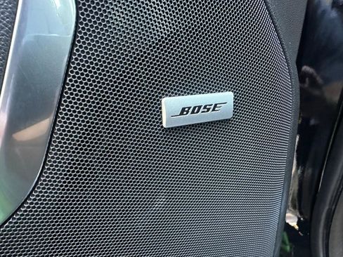 Used 2021 Chevrolet Tahoe LT w/ LT Signature Package image 11