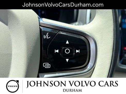 Used 2024 Volvo XC90 T8 Plus w/ Protection Package Premier AWD/4WD image 18