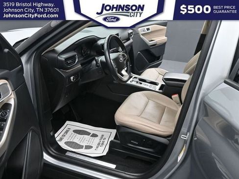 Certified 2023 Ford Explorer Limited w/ Equipment Group 301A RWD image 19