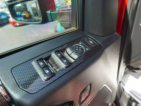 Used 2017 Ford F250 Lariat w/ Lariat Ultimate Package AWD/4WD image 21