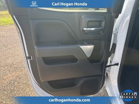 Used 2018 Chevrolet Silverado 1500 LT w/ All Star Edition image 11