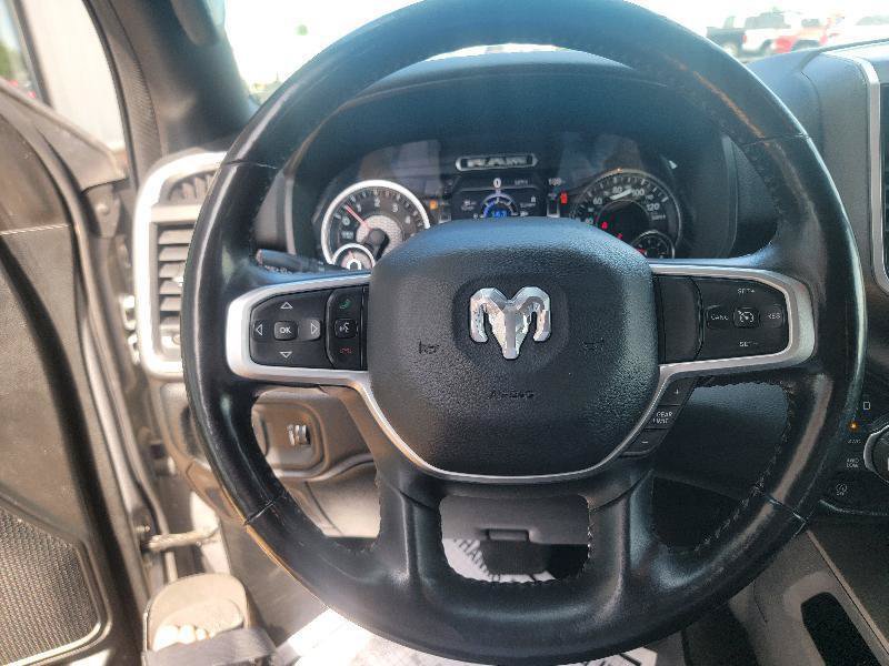 Used 2020 RAM 1500 Big Horn AWD/4WD image 14