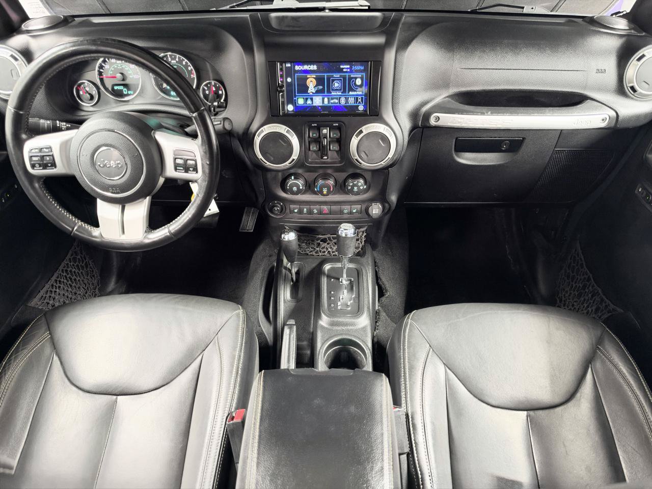 Used 2017 Jeep Wrangler Unlimited Sahara w/ Quick Order Package 24E Chief AWD/4WD image 29
