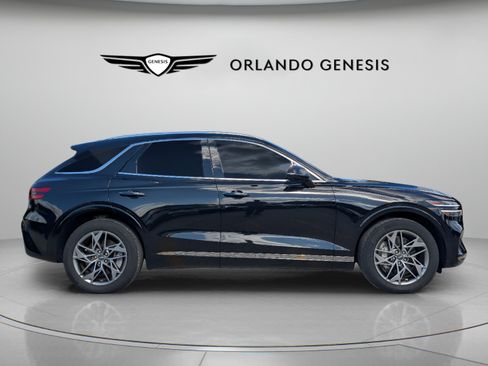 Used 2023 Genesis GV70 2.5T w/ Advanced Package AWD/4WD image 10