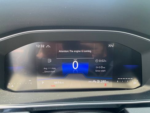 Certified 2025 Volkswagen Jetta S FWD image 22