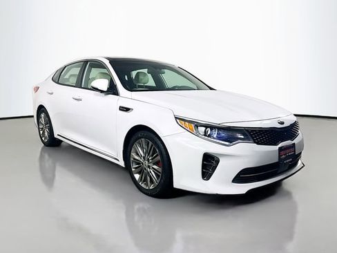 Used 2016 Kia Optima SX w/ Chrome Wheel Package image 2