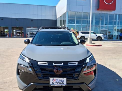 New 2026 Nissan Rogue SV image 2