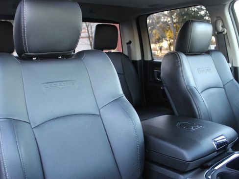 Used 2016 RAM 1500 Laramie w/ Convenience Group image 31