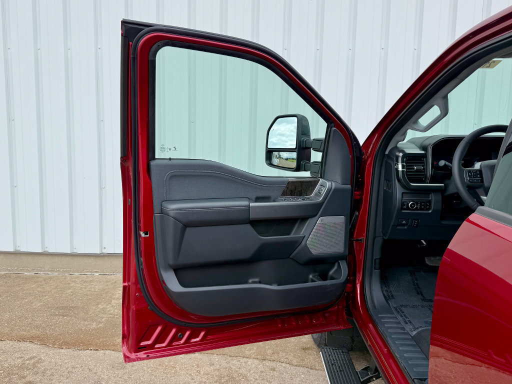 New 2026 Ford F350 Lariat w/ Lariat Ultimate Package AWD/4WD image 14