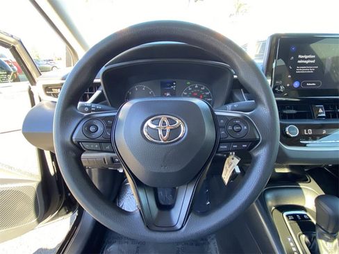 Certified 2025 Toyota Corolla LE image 23