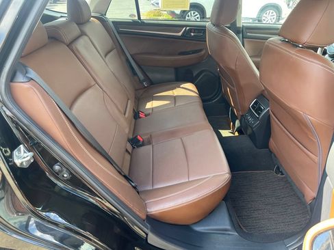 Used 2019 Subaru Outback 3.6R Touring AWD/4WD image 31