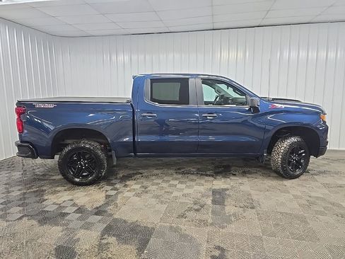 Used 2023 Chevrolet Silverado 1500 Custom Trail Boss image 2