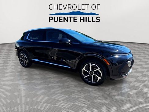 Used 2024 Chevrolet Equinox EV LT FWD image 9