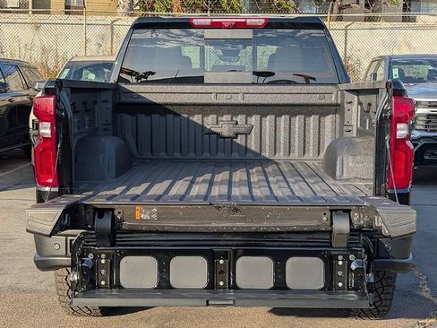 New 2026 Chevrolet Silverado 1500 ZR2 w/ ZR2 Bison Edition AWD/4WD image 8