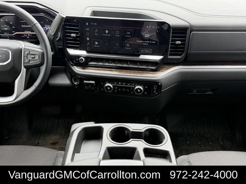 Used 2025 GMC Sierra 2500 SLE w/ SLE Value Package; AWD/4WD image 13