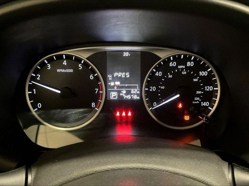 Used 2024 Nissan Kicks S image 20