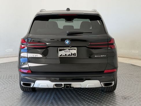 Certified 2024 BMW X5 xDrive50e w/ Premium Package AWD/4WD image 10