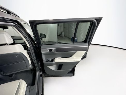 Used 2025 Hyundai Santa Fe SEL FWD image 31