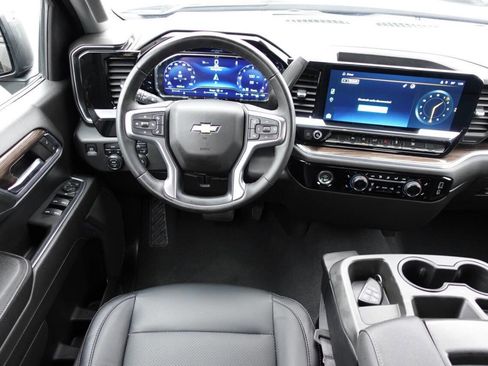 Used 2023 Chevrolet Silverado 1500 LT w/ Protection Package image 39