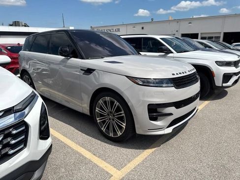 Used 2023 Land Rover Range Rover Sport SE Dynamic AWD/4WD image 7