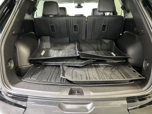 Certified 2024 Chevrolet Blazer LT w/ LPO, Floor Liner Package AWD/4WD image 14