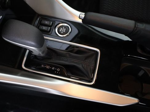 New 2025 Mitsubishi Eclipse Cross LE image 41