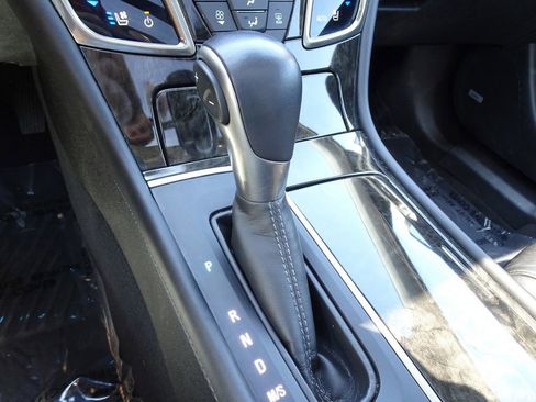Used 2016 Buick LaCrosse Premium w/ Driver Confidence Package #1 FWD image 16