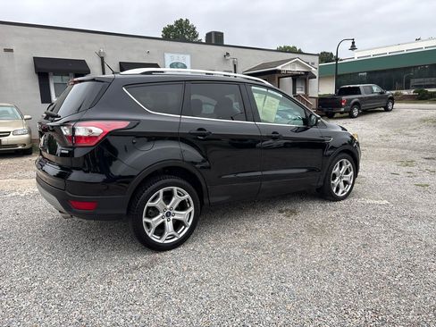 Used 2017 Ford Escape Titanium w/ Equipment Group 301A FWD image 9