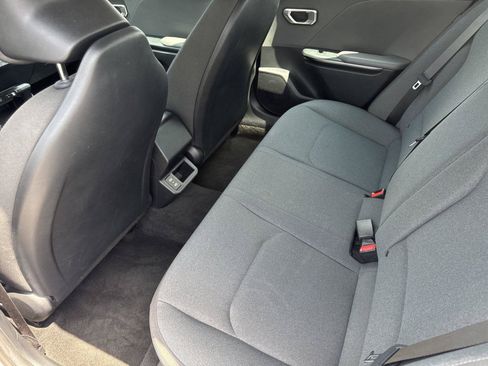 Used 2025 Kia K4 FWD image 29