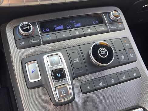 Used 2022 Hyundai Palisade Calligraphy FWD image 28