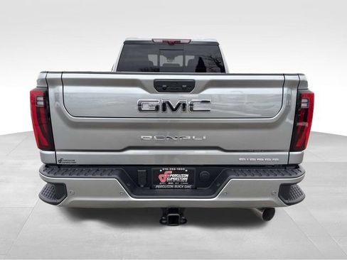 New 2026 GMC Sierra 2500 Denali Ultimate image 4