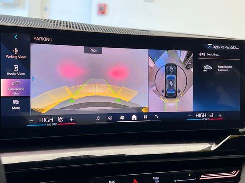 Certified 2025 BMW 530i w/ Premium Package image 14