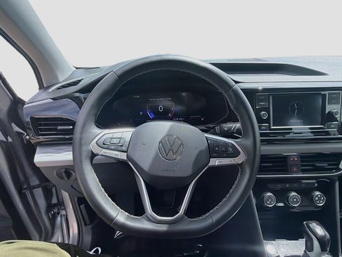Certified 2024 Volkswagen Taos S FWD image 10