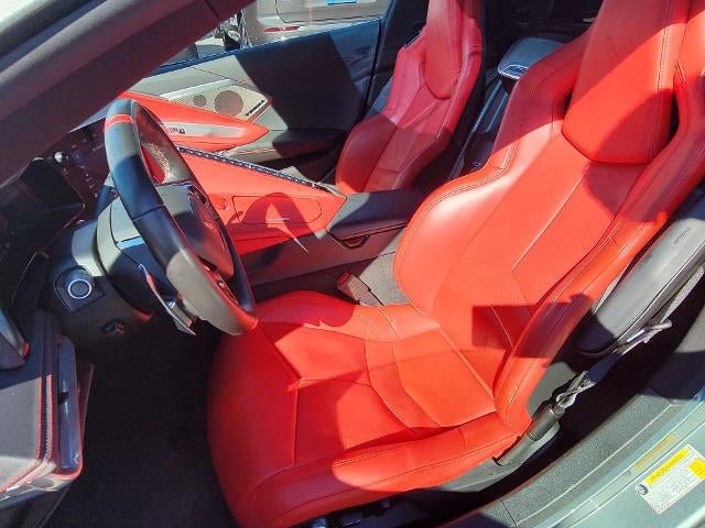 Used 2022 Chevrolet Corvette Stingray Preferred Cpe w/ Z51 Performance Package RWD image 18