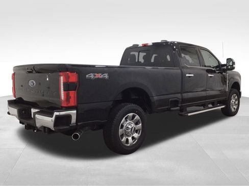 New 2026 Ford F350 Lariat w/ Chrome Package image 3