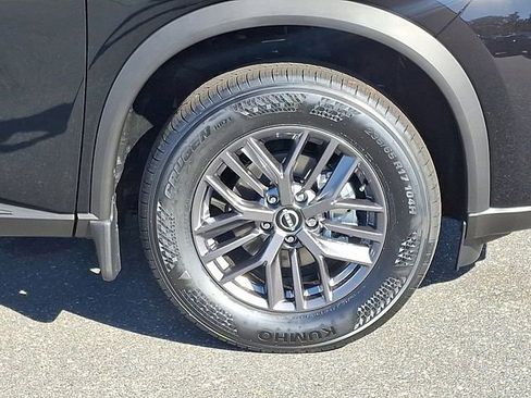 New 2026 Nissan Rogue S image 7