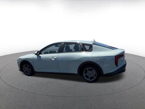 Used 2025 Kia K4 FWD image 10