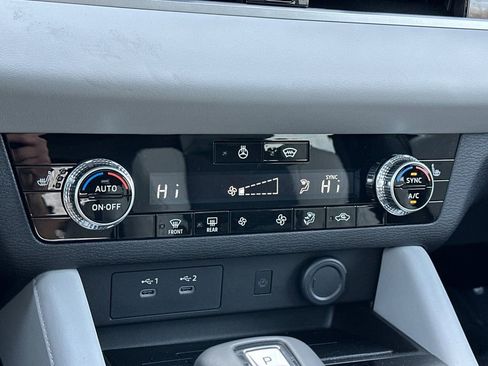 New 2026 Mitsubishi Outlander SE AWD/4WD image 21