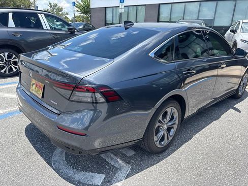 Used 2023 Honda Accord EX-L image 3