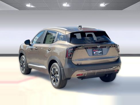 New 2026 Nissan Kicks SV w/ SV Premium Package image 3